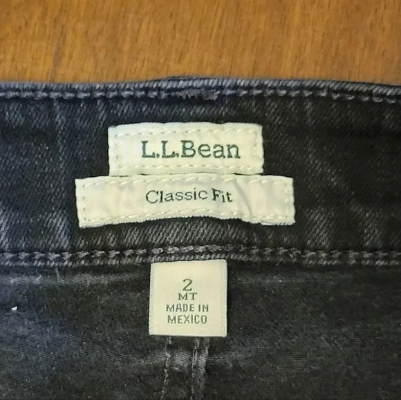 L.L. Bean Classic Fit Women's Black Jeans Size 2 MT - Picture 7 of 12